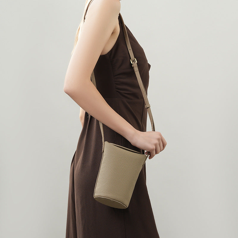 Leather Women's Casual Zip Crossbody Bag