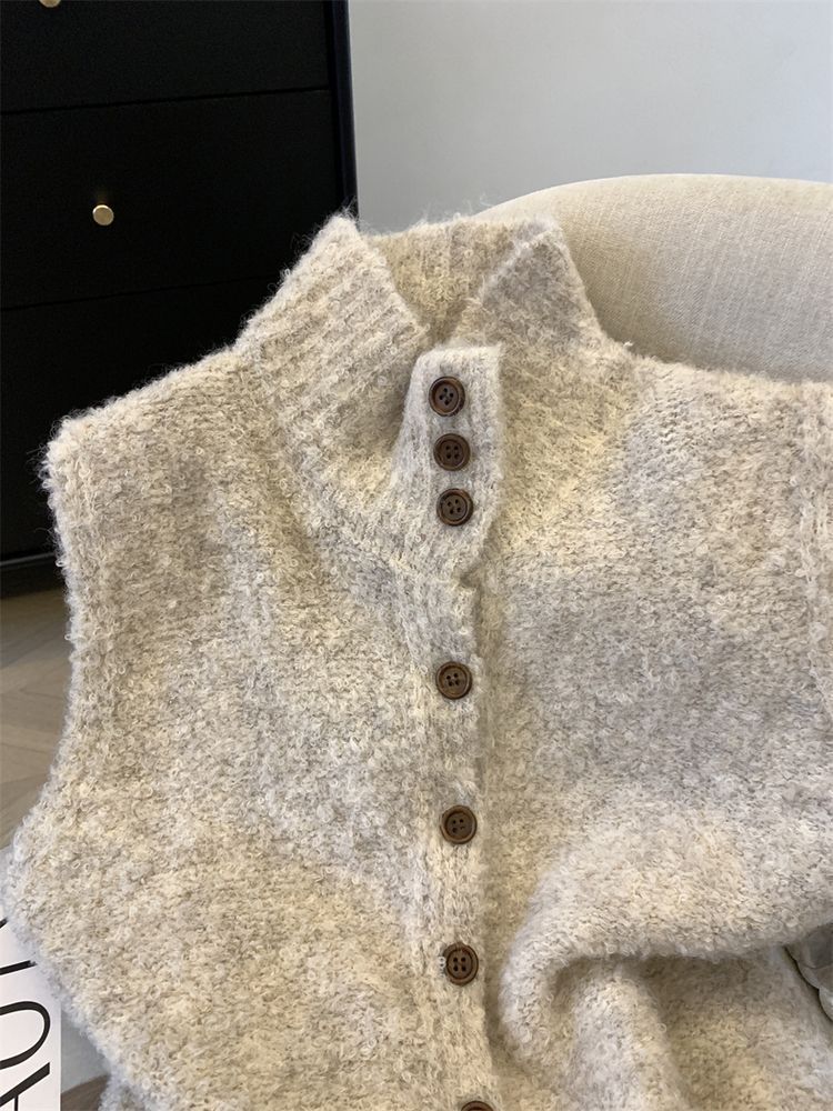 Korean-style Refined High-neck Single-breasted Solid Color Knitted Vest