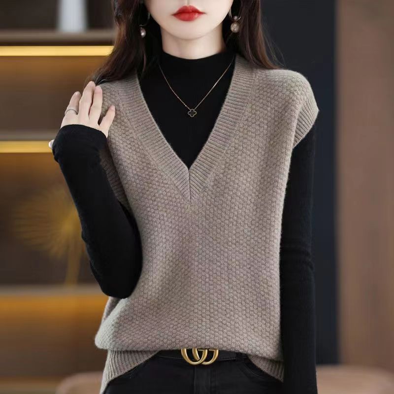 Outer Wear V-neck Sleeveless Pullover Sweater Knitted Outerwear Vest